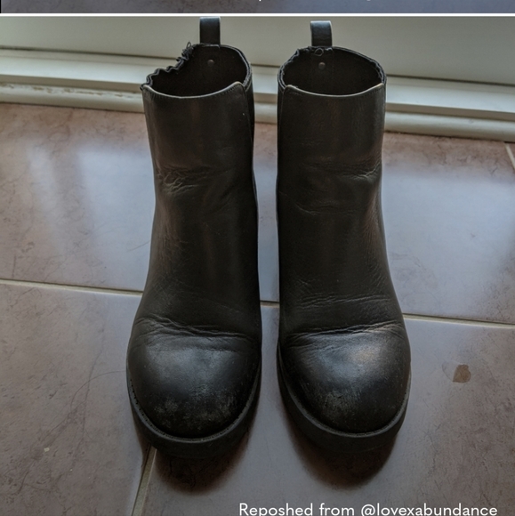 🧡2/$35🧡 Steve Madden boots - Picture 4 of 5